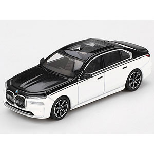 1/64 BMW i7 xDrive60 アルピンホワイト/ブラックサファイア(右ハンドル)