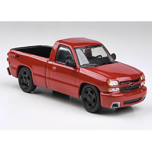 1/64 シボレー シルバラードシングルキャブ 2006年 ビクトリーレッド LHD