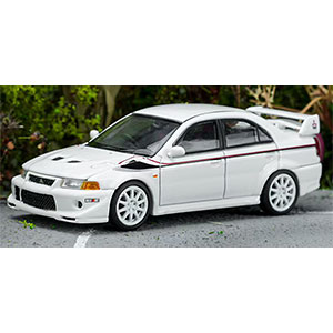 1/64 Mitsubishi Lancer Evolution VI GSR T.M.E Scotia White