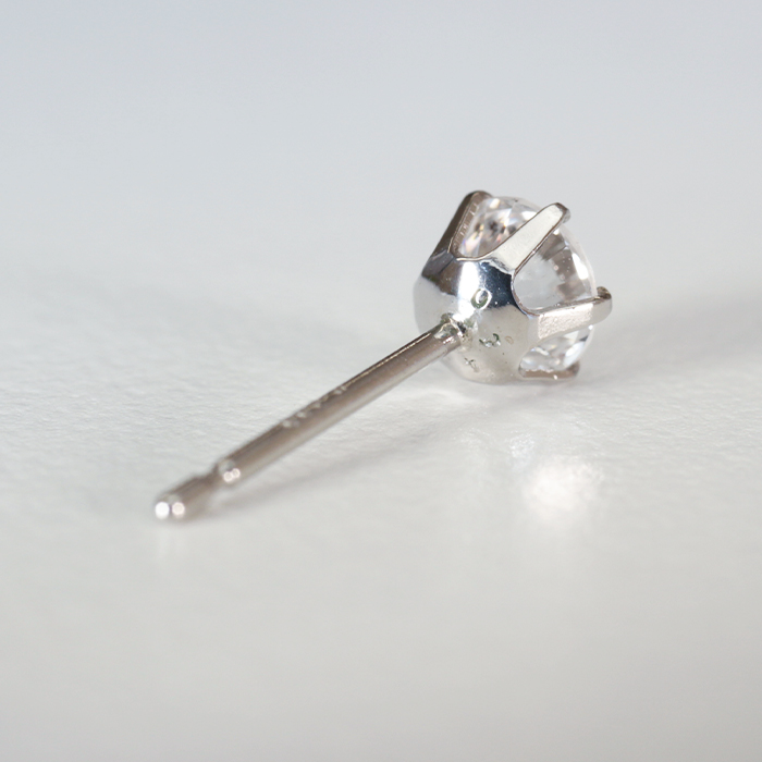 ピアス ダイヤ 中央宝石研究所ソーティング 両耳0.6ct Gカラー I1 DOOD