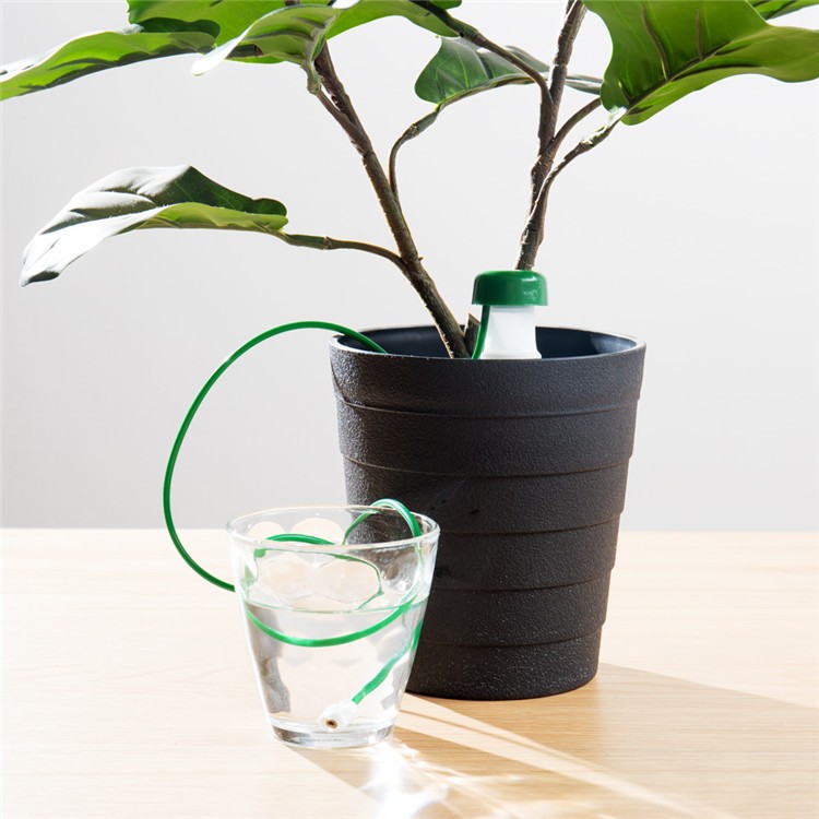 水やり器