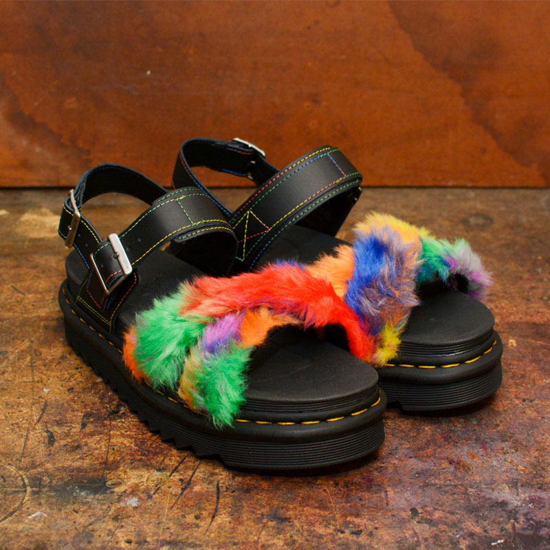 ドクターマーチン Dr. Martens VOSS II FLUFFY FAUX FUR STRAP