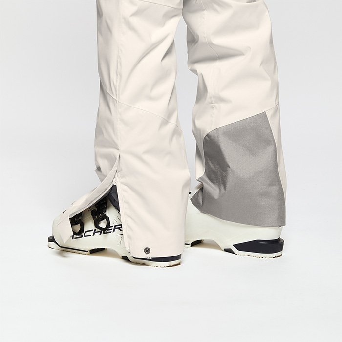 GOLDWIN GW33353B W's G-Solid Color Pants23-24モデル ゴールド