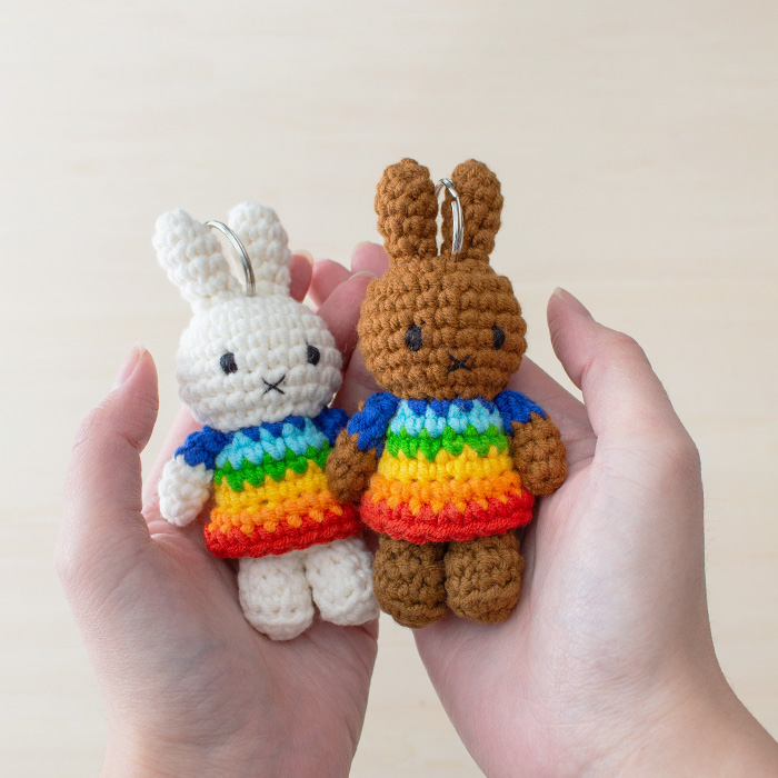 ジャストダッチ キーハンガー | ミッフィー miffy グッズ ぬいぐるみ オランダ キーホルダー バッグチャーム 編みぐるみ JUST DUTCH  メール便可 : 18505 : あなろ-インテリア雑貨 - 通販 - Yahoo!ショッピング