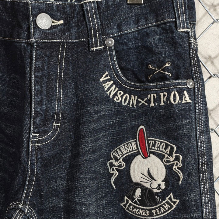 38インチのみラスト1点もってけ価格！在庫限りセール SALE 20%off VANSON クローズ WORST T.F.O.A デスラビット デニムパンツ CRV-2509 刺繍 バンソン CROWS ワの画像