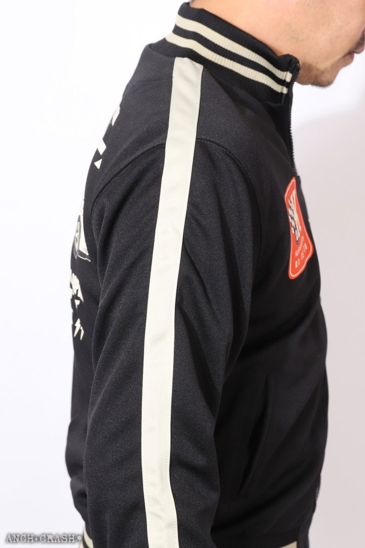 24h限定P最大17倍!12/22pm23:59迄 カミナリ R32 ジャージ KJS-1600