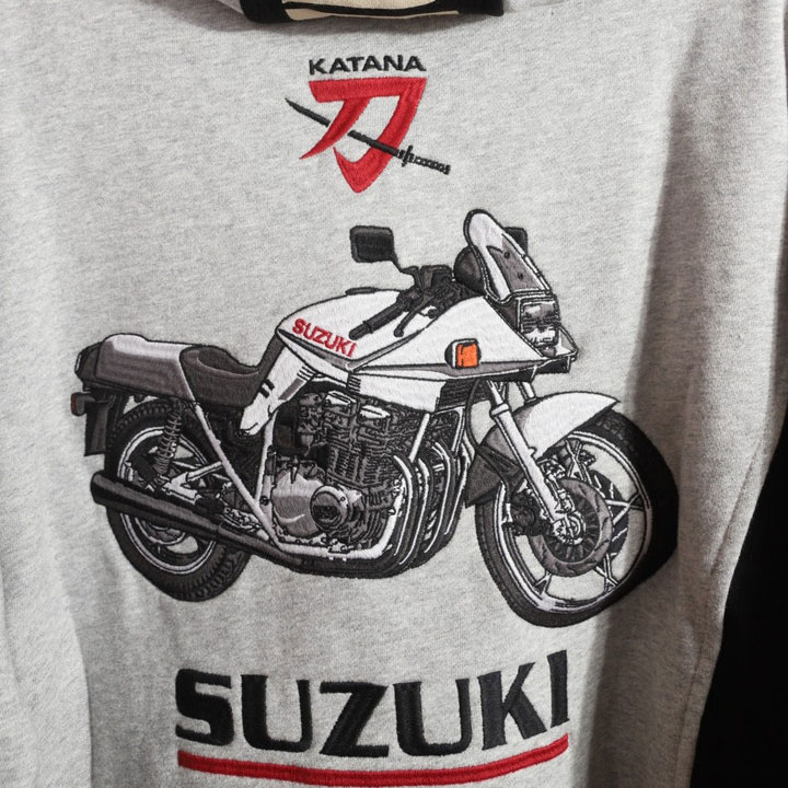 VANSON（バンソン） VANSON SUZUKI KATANA フルZIP パーカー SMV-2505