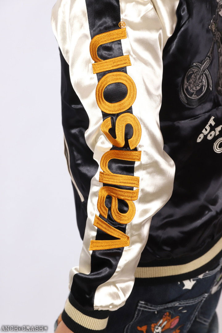 VANSON（バンソン） トムとジェリー コラボ リバーシブルスカジャン