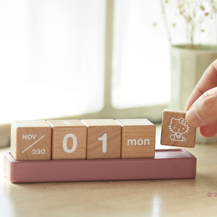 ハローキティ カレンダー 万年カレンダー 木製 卓上 木 ブロック