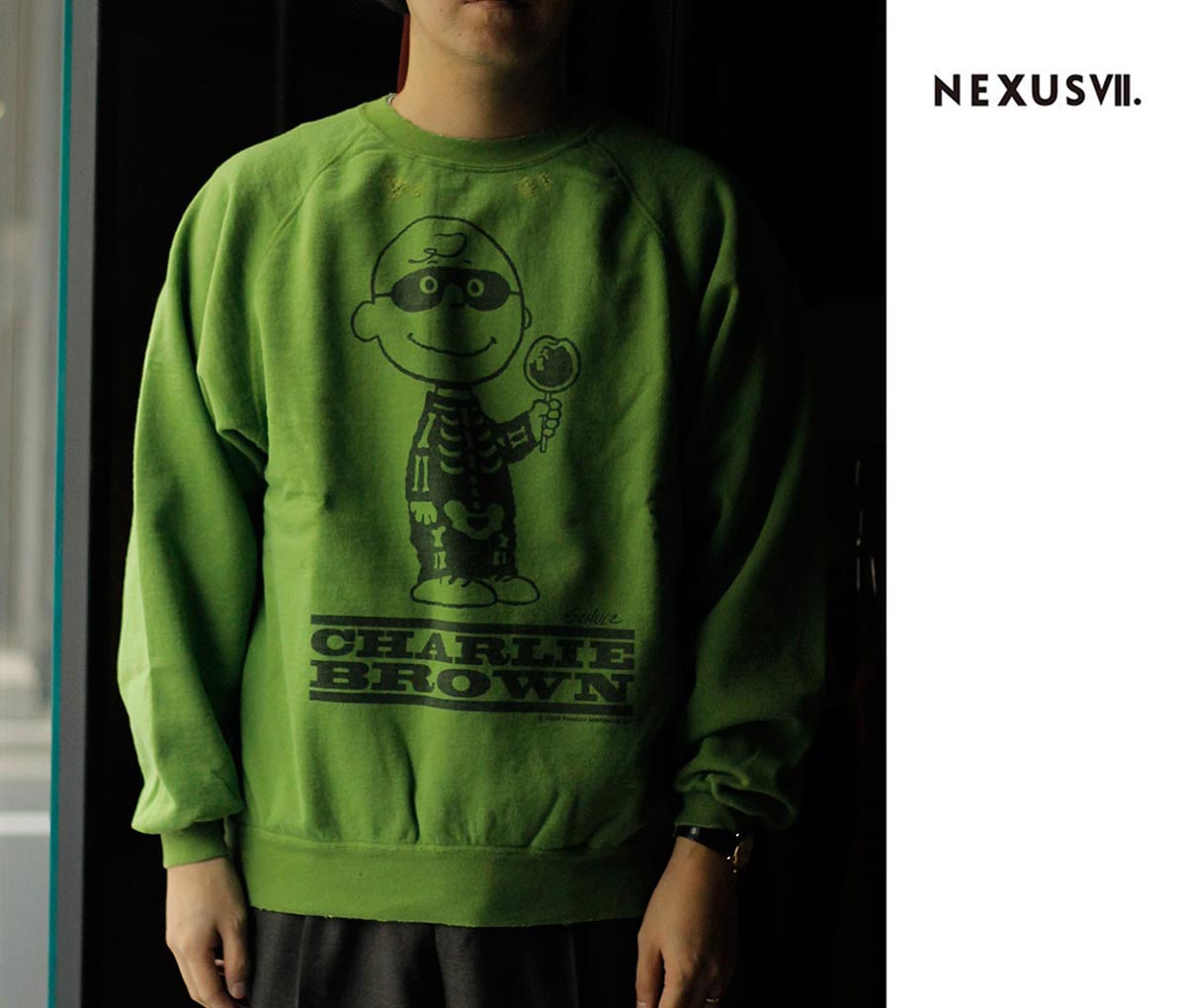 ネクサスセブン NEXUSVII. CHARLIE BROWN クルーネックスウェット (ROA