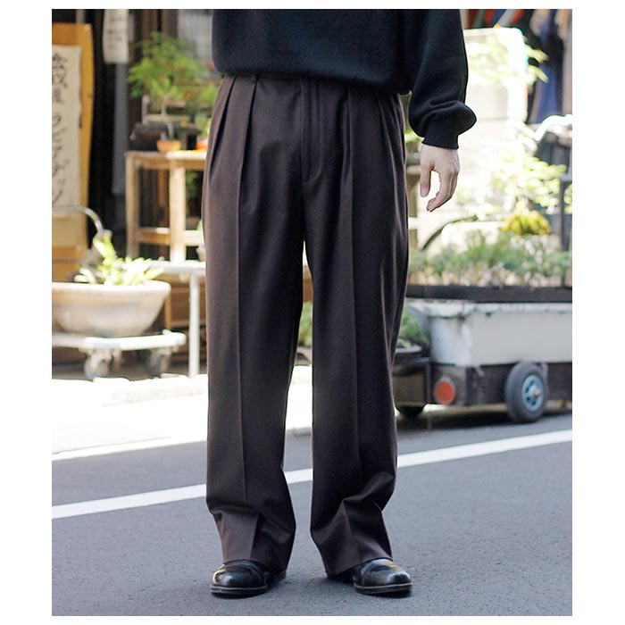 インテリム INTERIM ウール フランネル ドレープ 2タック ストレート