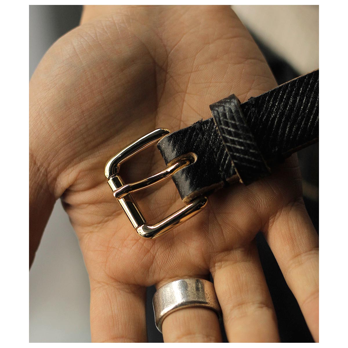 INTERIM インテリム　オークバークレザーベルト　25mm 25ss インテリム INTERIM 25mmオーク バーク レザー ベルト 25mm OAK BARK