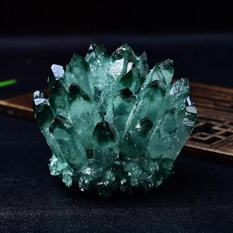 クリスタル 水晶 天然石 原石 六角柱 水晶原石 浄化用 パワーストーン