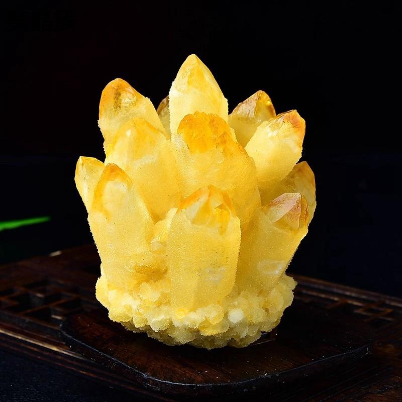 希少 金色　口笑原石（幸運水晶）台座付き　原石　天然石　原石　浄化 クリスタル 水晶 天然石 原石 六角柱 水晶原石 浄化用 パワーストーン