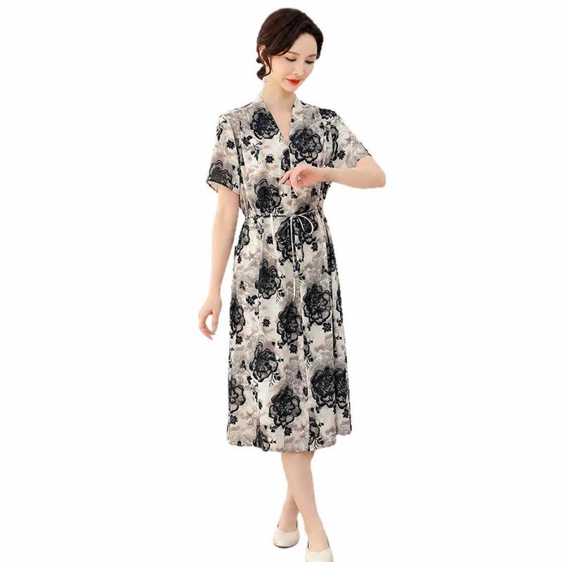 レオナール　花柄 Vネック 半袖ワンピース 半袖ワンピース 花柄 ミモレ丈 ドレス レディース 40代 50代 大人向け