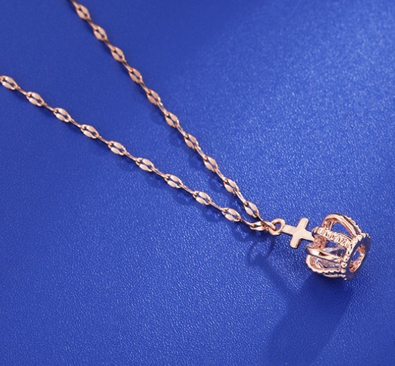 本当に信頼出来る商品 ネックレス レディース Tiara 冠 十字架 ティアラ 王冠 その他