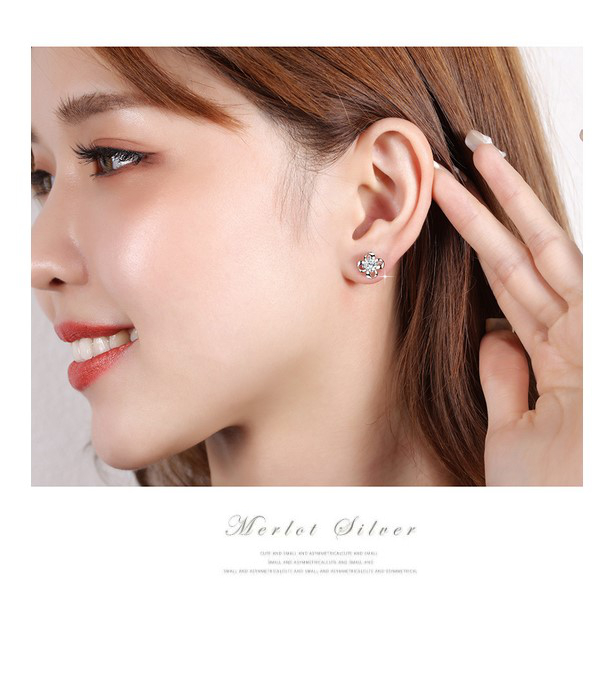 【MISSOMA】ラージ クロー PAVE ダブル スタッド ピアス ☆MISSOMA☆ ラージ クロー パヴェ ダブル スタッド ピアス