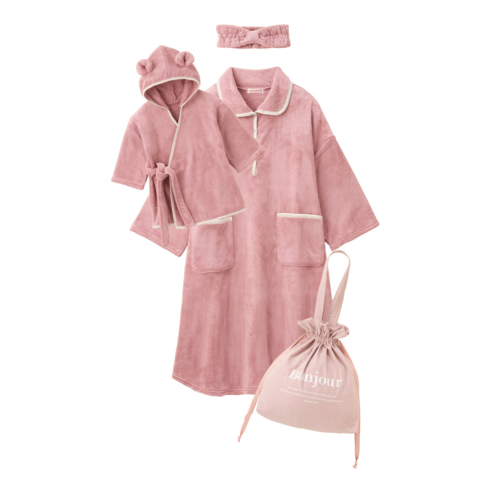 新品 未使用☆バスタイム4点セット☆ピンクカラーがとっても可愛い☆癒しグッズ☆ ANGELIEBE（エンジェリーベ） マタニティ パジャマ バスローブ 親子