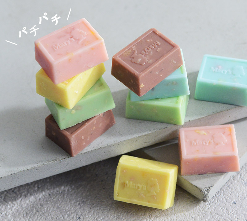 MeltyChocolate ハーフボンネット　ピンクチョコ お値引き不可！ オンライン限定】人気フレーバー詰め合わせ4本入（キャラメル