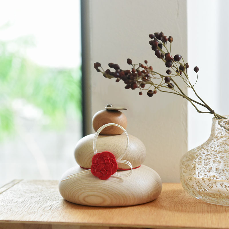 アンジェ別注】鏡餅 木製 飾り お正月飾り hare 水引で結ぶ 木の鏡餅