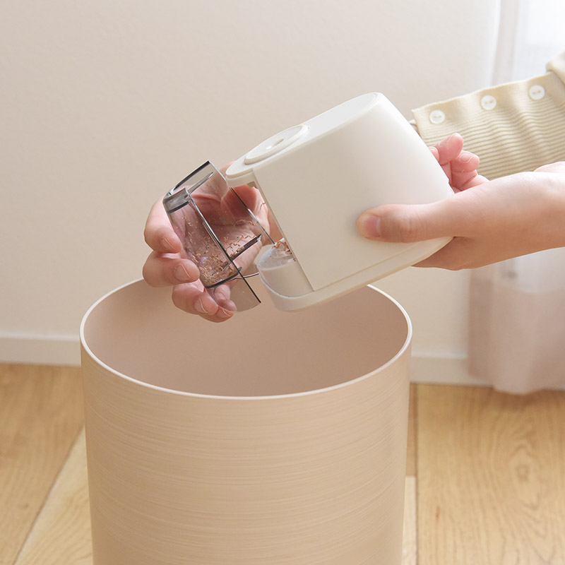 電動鉛筆削り 自動 2way給電 ドッチモ えんぴつ削り : アンジェ