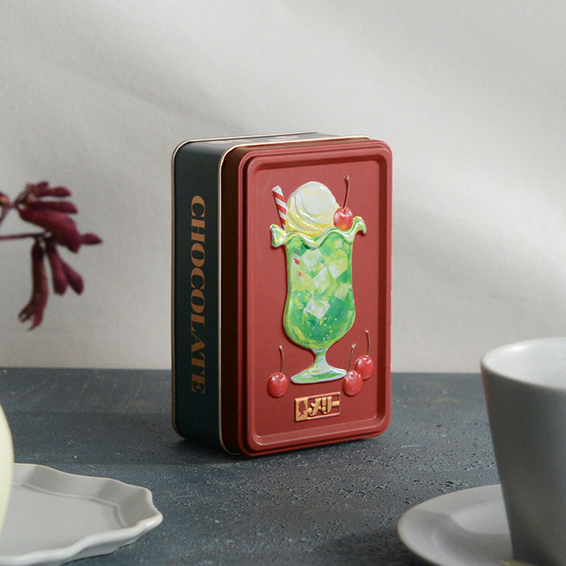 はじけるキャンディチョコレート アソートメント缶（ミニ）／Mary