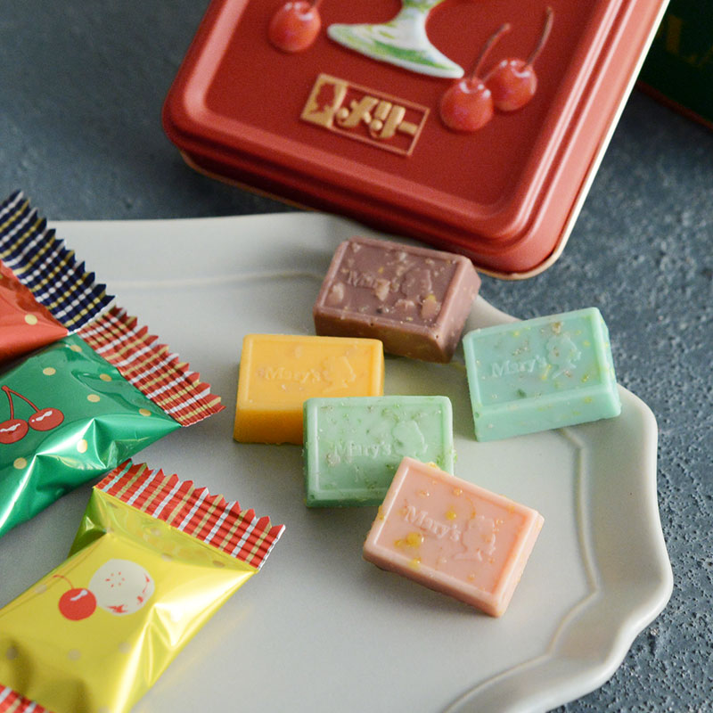 はじけるキャンディチョコレート アソートメント缶（ミニ）／Mary