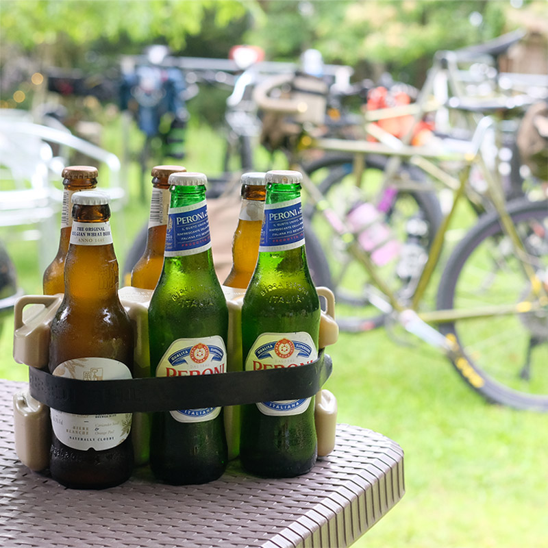 缶にぴったりフィットする保冷剤 コールドアイスブリック 保冷パック