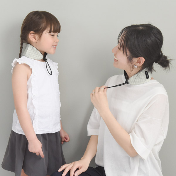 bon moment 濡らすだけでひんやり 保冷剤ポケット付きネッククーラー 日本製／ボンモマン