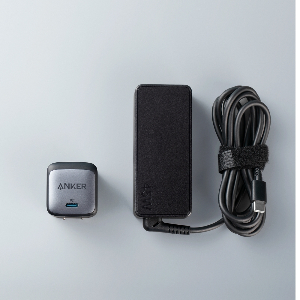 充電器 Anker Nano II 45W (PD 充電器 USB-C)GaN (窒化ガリウム) II  採用/PPS規格対応/PD対応/PSE技術基準適合/折りたたみ式プラグ アンカー