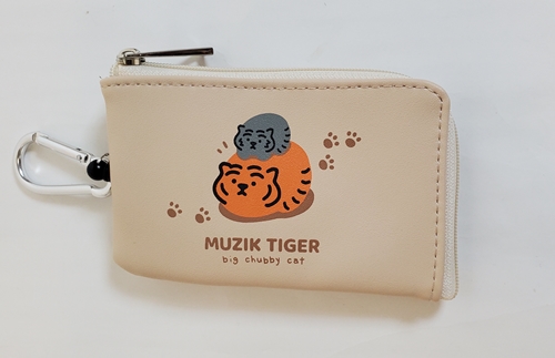 ムジークタイガー タイガーが可愛い リール付きパスケース 定期入れ