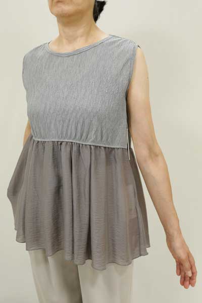 春夏SALE【アヤン/835620/40%OFF】ポリエステルプリーツ＋レーヨンシアーギャザーフレアー切替ノースリーブ/sps/5i56b751xx