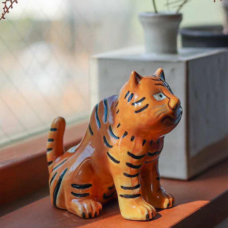 チベタン タイガーオブジェ イエロー ホワイト ポストジェネラル POST