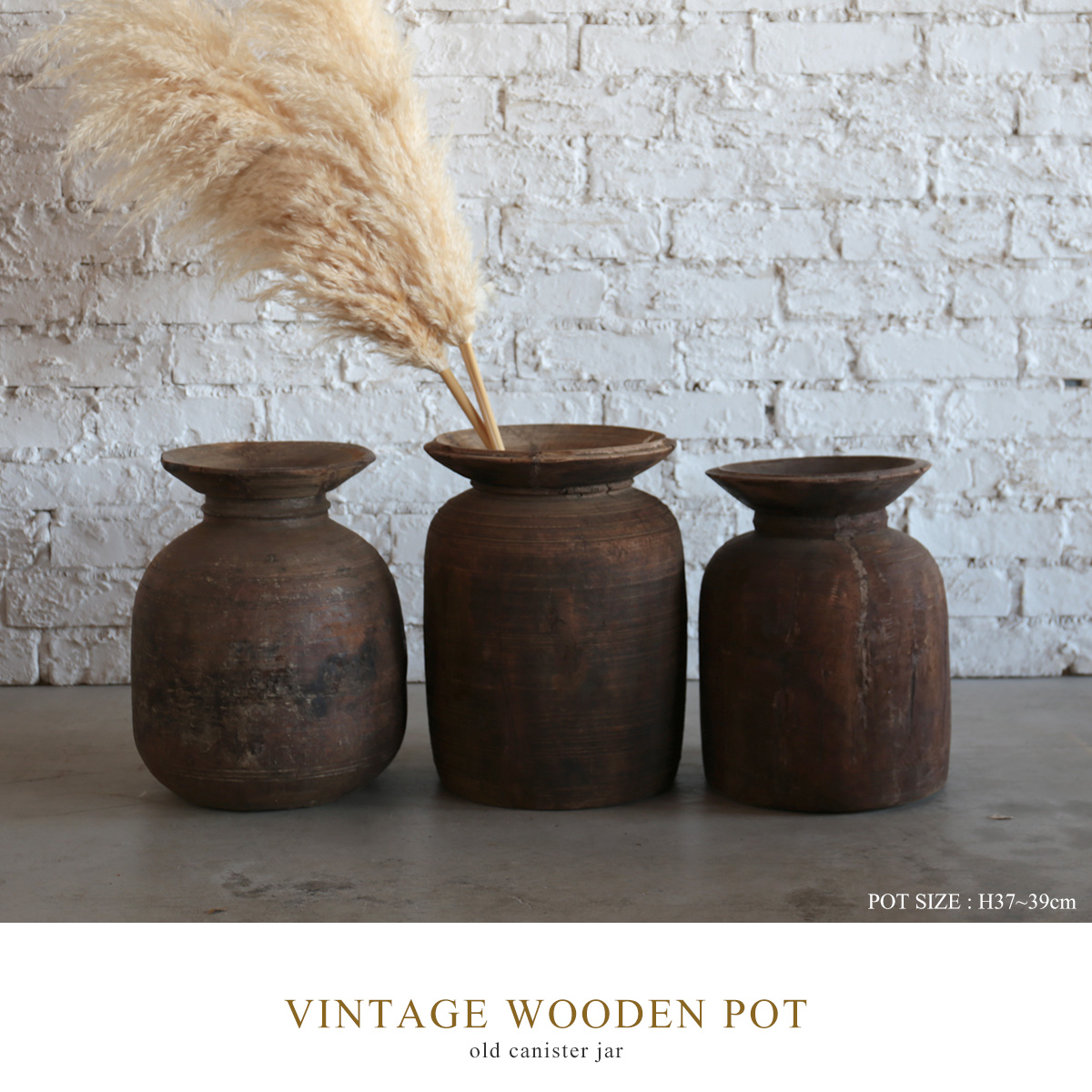 VINTAGE WOODEN POT