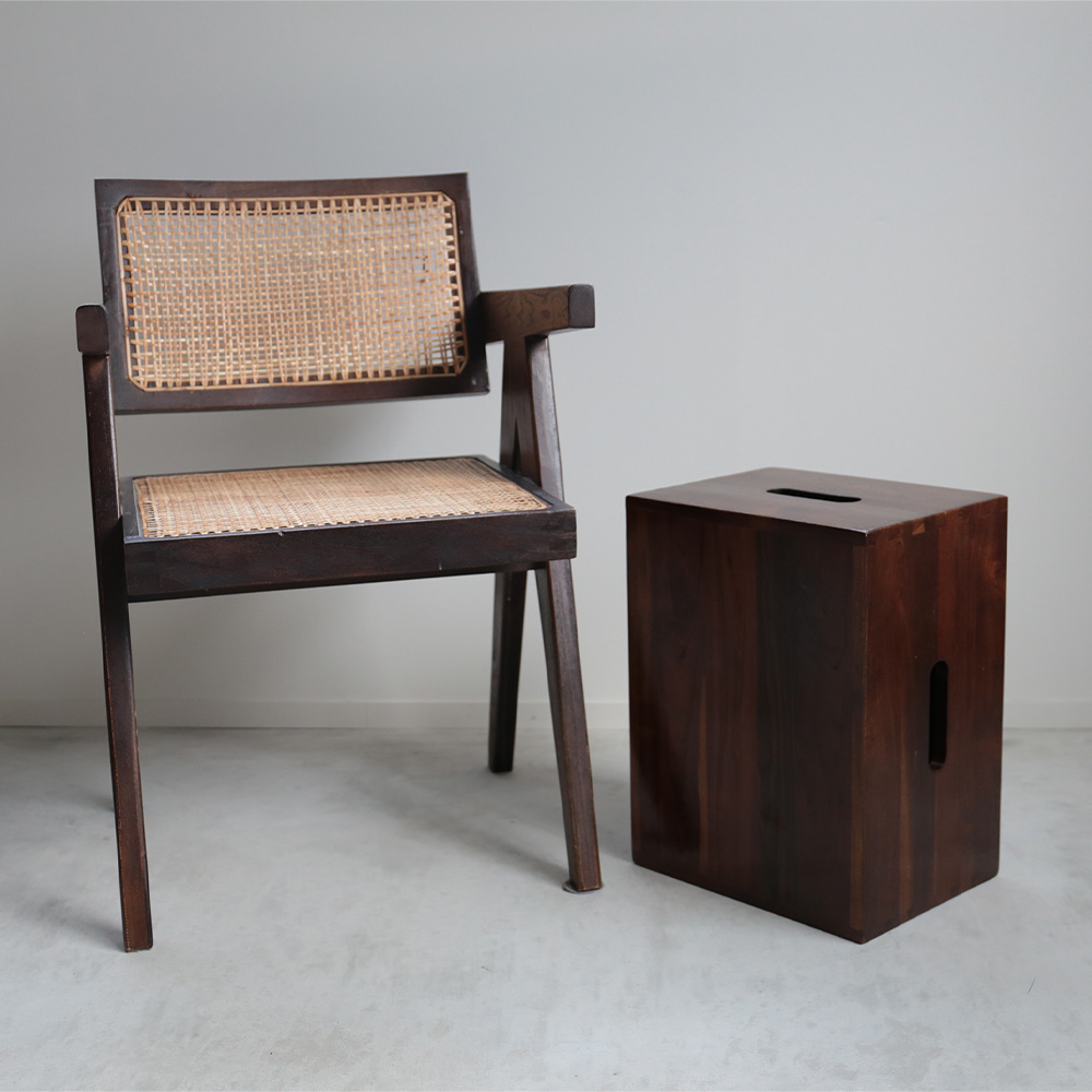 希少 TABOURET　検）ル・コルビュジエ ル・コルビュジエ ピエール・ジャンヌレ キューブスツール 古材 チーク