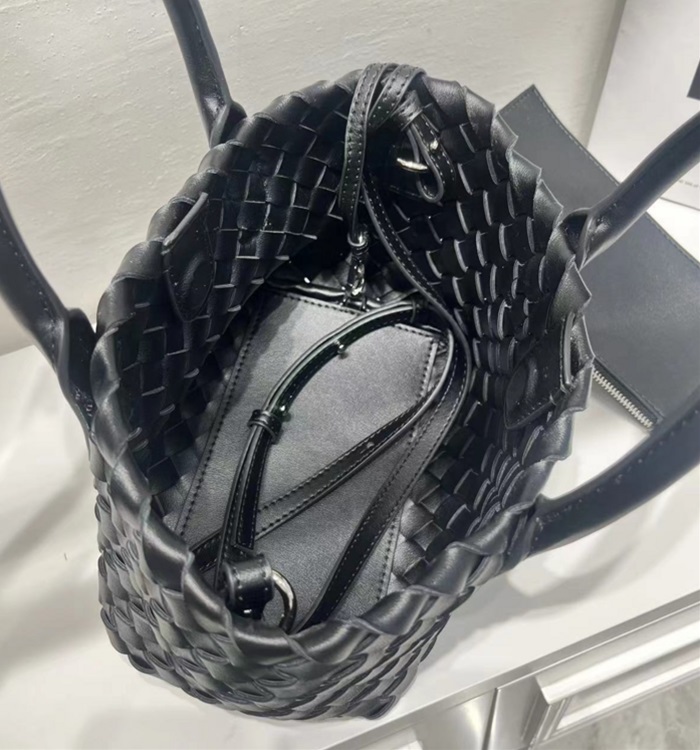 大人気レザー編み込みトートバッグ : Violon - 通販 - Yahoo