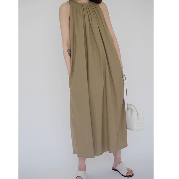 初夏 新着 ノースリーブ ワンピース レディース タックフレア マキシワンピース ゆったりリゾート ギャザーワンピース ロング丈 サイドポケット １色展開 すべての商品 Violon