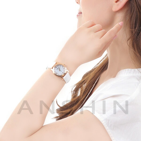 アレサンドラオーラ 腕時計 レディース AO-950 ソーラー時計 電池交換