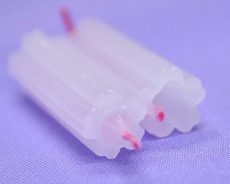 燃焼時間12分 花びら形ローソク「桜灯り」箱　88g　約88本入り 実用ローソク 日本製 東亜ローソク