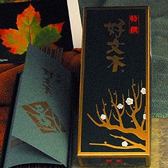 【白檀】【桂皮】【天然香料】【進物】【お盆】【お彼岸】【墓参】【お線香】【お香の薫り】