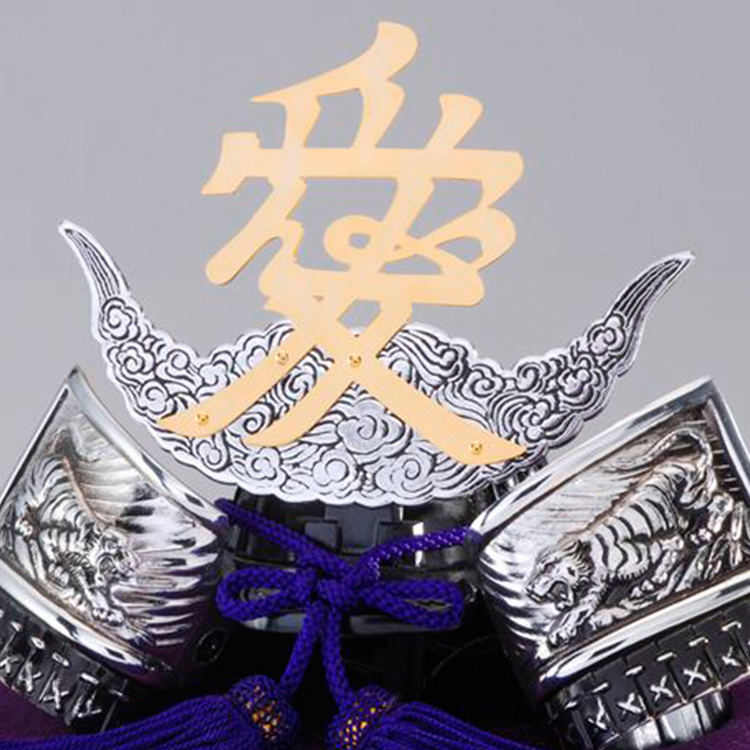 勝庵　兜　直江兼続 近日発売・勝庵『直江兼続所用・錆地塗六十二間筋兜』！ | 戦国