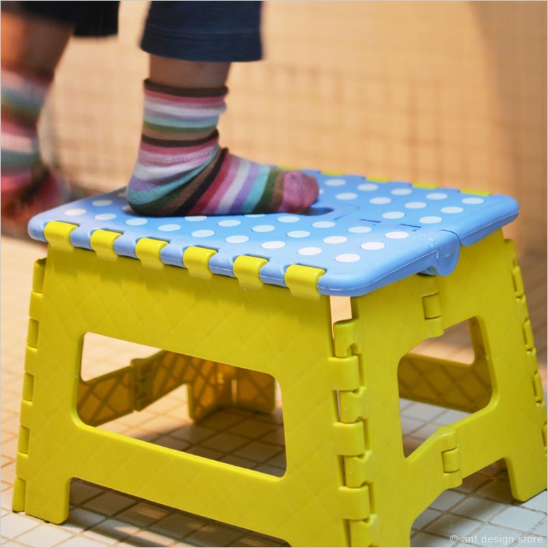 クラフタースツール　(折り畳み式踏み台) Mサイズ 【スツール Crafter Stool 椅子 イス 折りたたみ式踏み台 ふみ台 脚立 ステップ 子ども用】