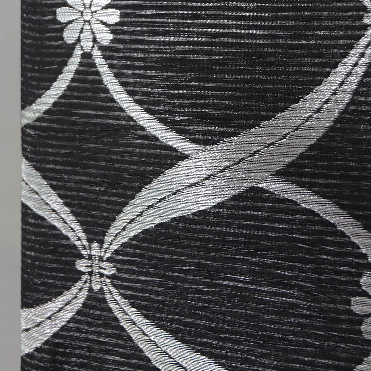 名品 帯の黒地が装いを引き立てる 美しい帯 絽織 楽天市場】絽袋帯 -13C- 夏帯 西陣織 佐々木染織 六通柄 黒 割付