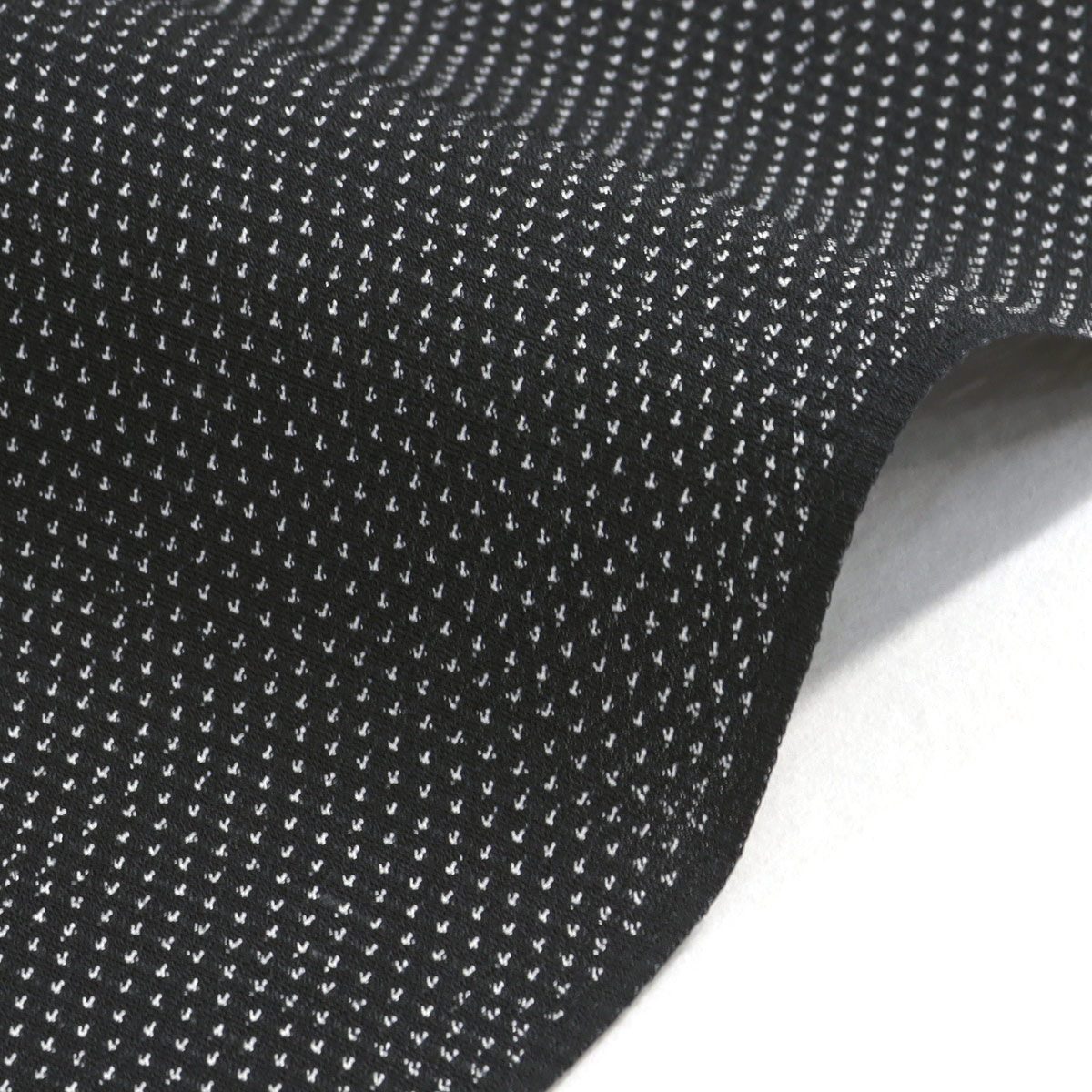 宮田織物工場 本塩沢 反物 -19A- 74山十字絣 黒 経済産業大臣指定伝統