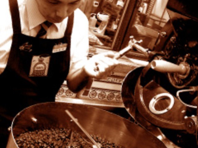 青海珈琲 ブレンドコーヒー スイーツパラダイスのコーヒー