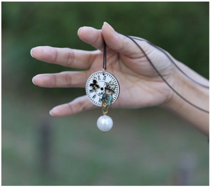 ペンダント 革 アクセサリー 