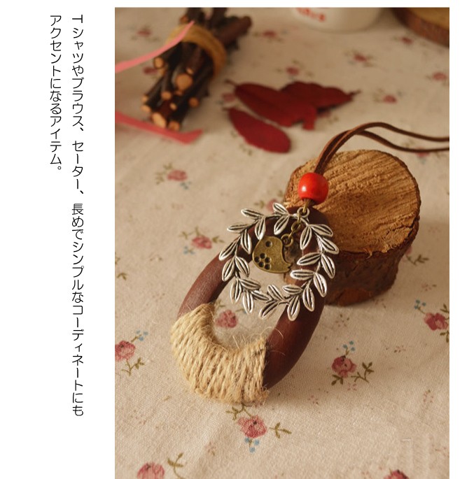 ペンダント 革 アクセサリー 