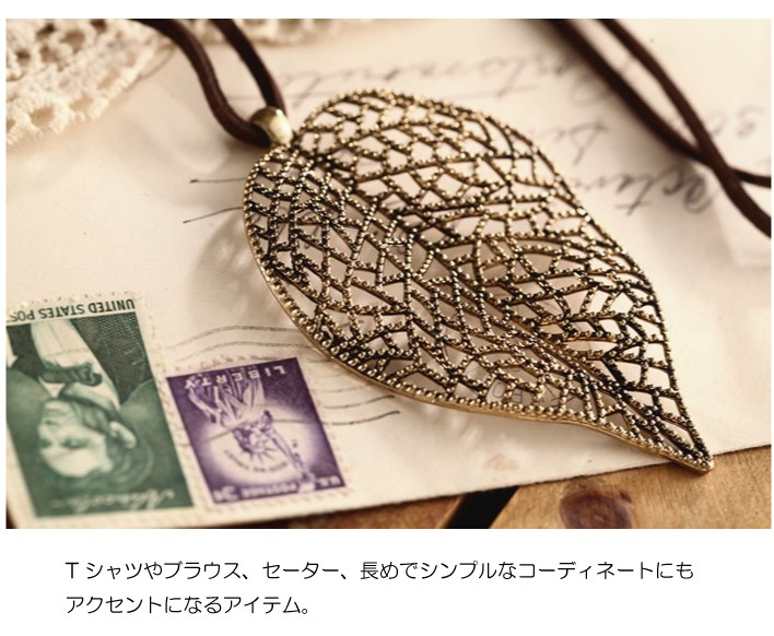 ペンダント 革 アクセサリー 