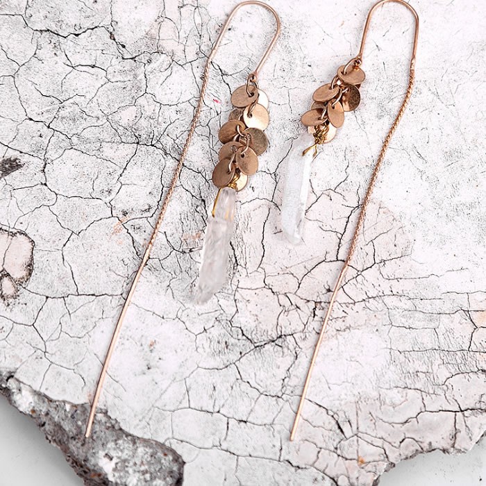 期間限定 ラピスラズリ 揺れる 天然石 ピアス 10 Offクーポン 9 27 月 9 59まで ランキング1位受賞 送料無料 18金 ラピス カジュアル フォーマル 瑠璃 青い石 敬老の日 母 誕生石 12月 プレゼント 誕生日 70代 60代 50代 40代 30代 ピアス