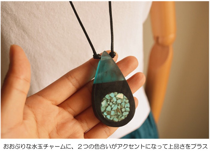 ペンダント 革 アクセサリー